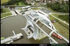 falkirk_wheel_a.jpg