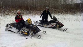 20111120Snowmobiledoos.jpg