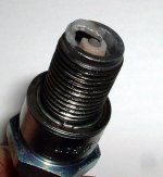 busted piston 014.JPG