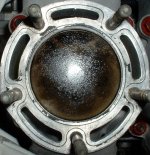 busted piston 017.JPG